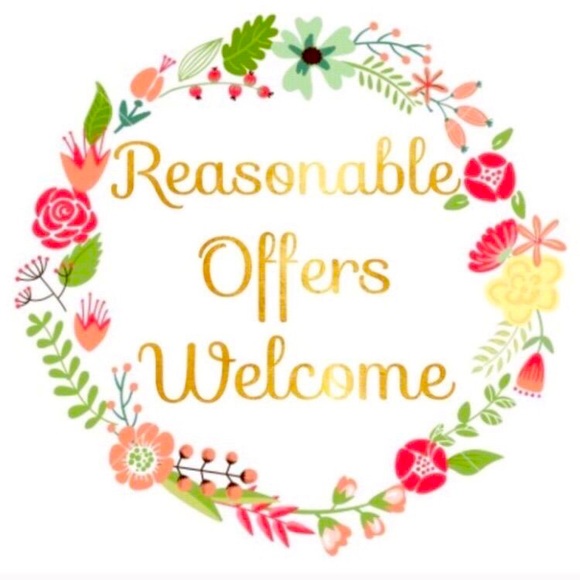 Check out my closet. - Picture 1 of 1